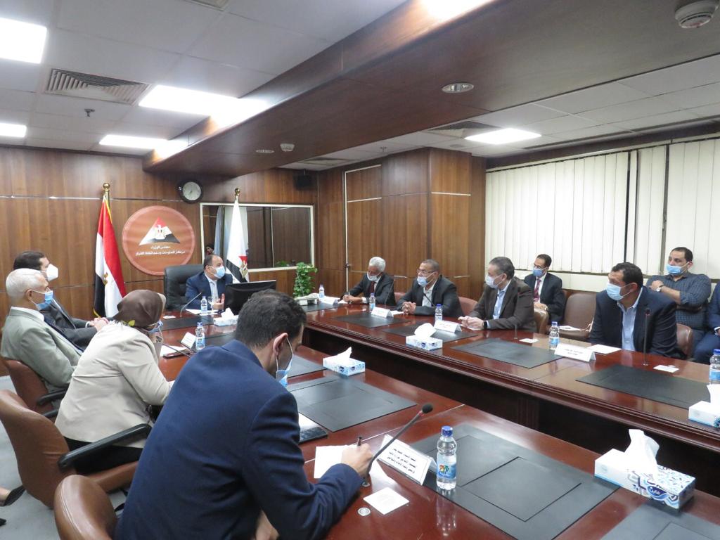 مايغلاش عليك