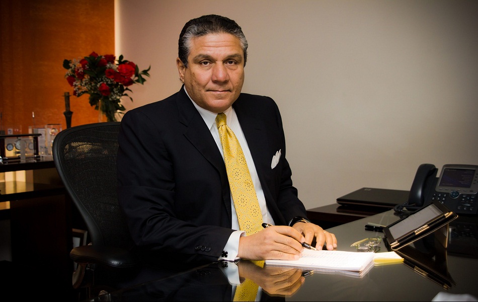 محمود عطالله رئيس سي آي كابيتال