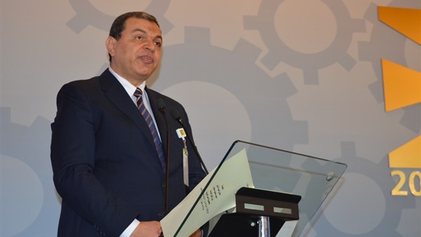 محمد سعفان وزير القوى العاملة