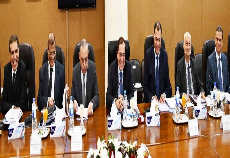 وزير البترول خلال رئاسته جمعية شركة بتروبل