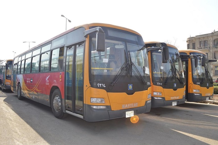 أتوبيسات نقل عام