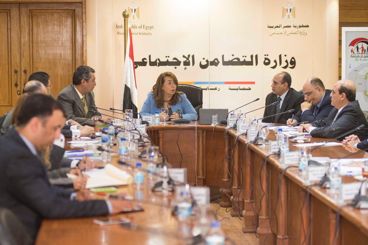 جانب من اجتماع لجنة تعديل قانون الجمعيات الأهلية