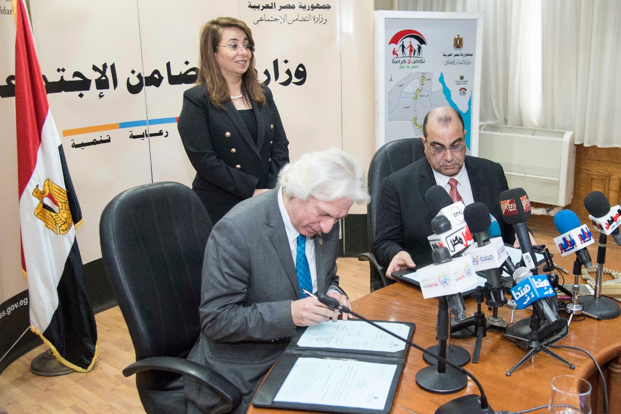 وزيرة التضامن الاجتماعي تشهد توقيع البروتوكول مع روتاري مصر