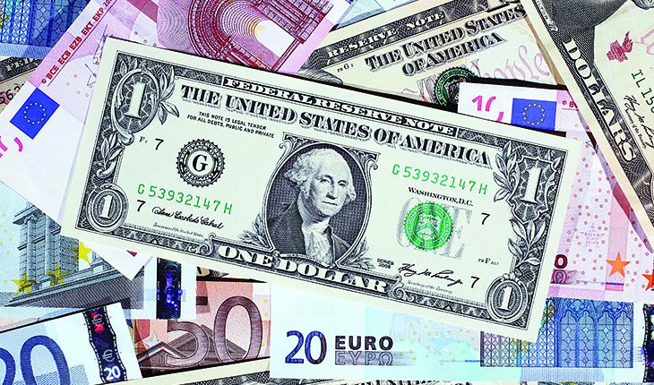 أسعار العملات الأجنبية والعربية اليوم الأحد 5 يناير في البنوك