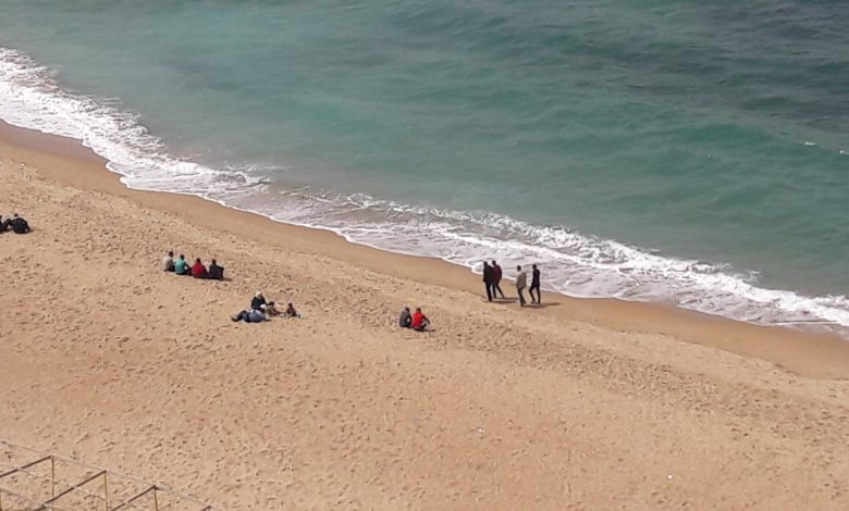 غلق الشواطئ