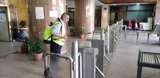 مبنى وزارة الرى أثناء التعقيم