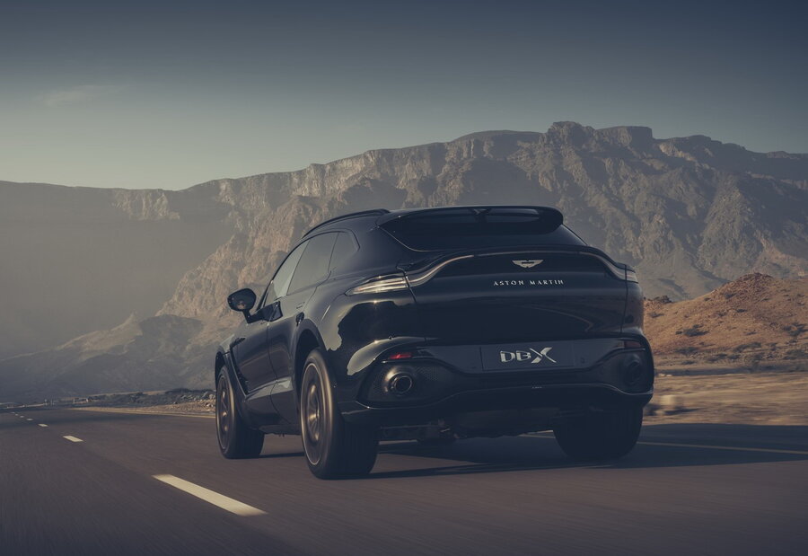 سعر و مواصفات «أستون مارتن DBX» موديل 2021