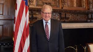 السفير الأمريكي ريتشارد نورلاند