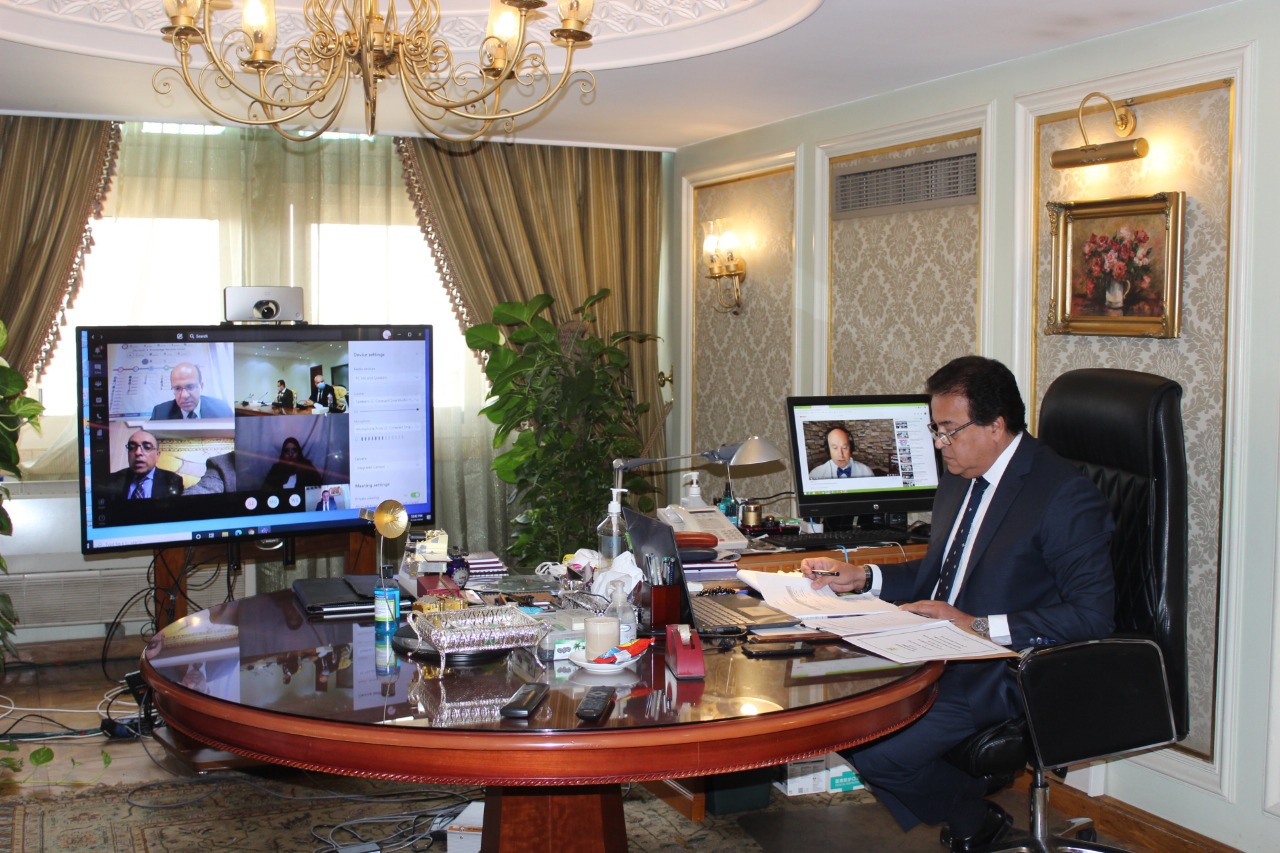 توقيع بروتوكول مشـروع منظومـة الاختبارات المميكنـة وتطبيقـات الجامعـات الذكيـة وتطويرالبنية التحتية والنظم التكنولوجية