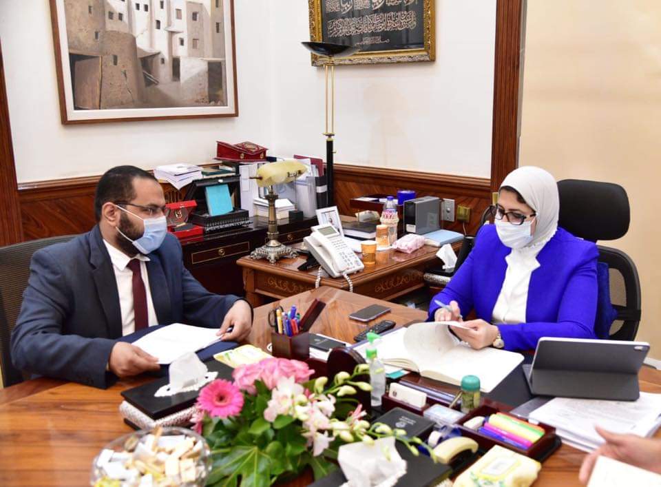 وزيرة الصحة تتابع آخر تطورات مبادرة 100 مليون صحة