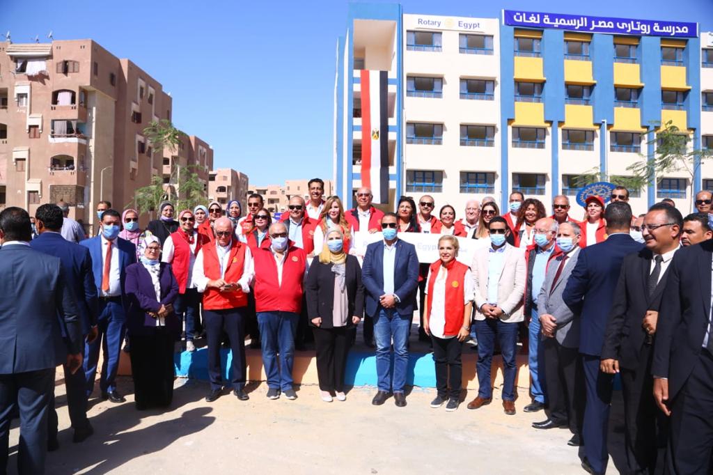 وزيرة التضامن تفتتح مدرسة "روتاري مصر الرسمية للغات" بالفيوم