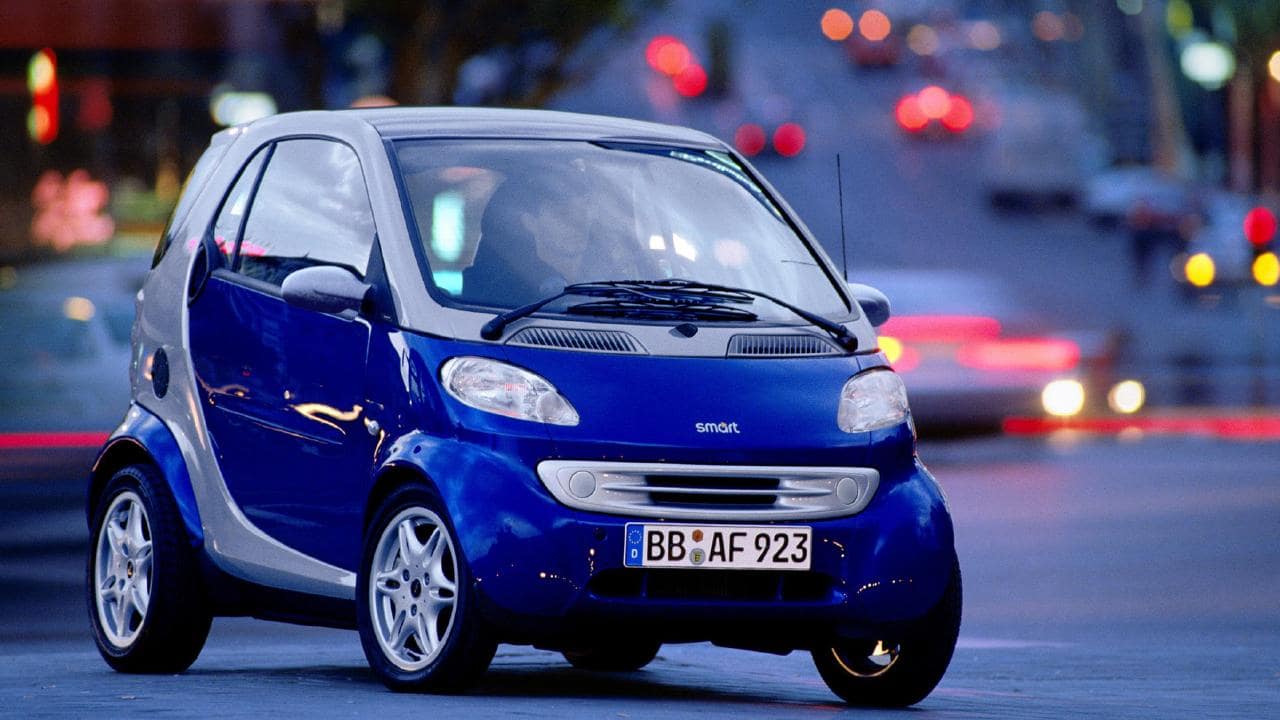 سيارت كهربائية