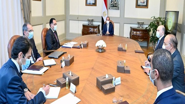 الرئيس السيسي يلتقي رئيس فودافون العالمية