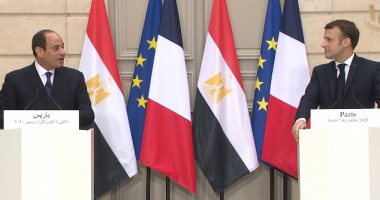 ماكرون والسيسي