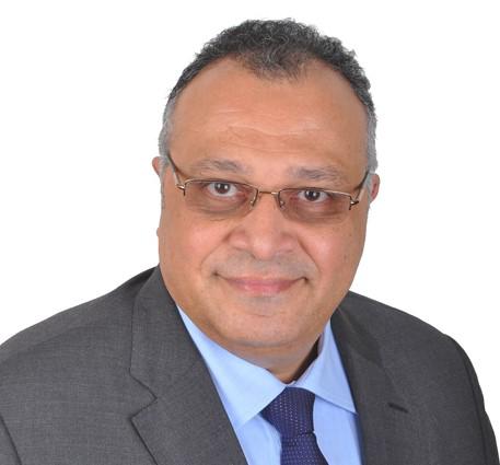 طارق طلعت المنتدب لشركة مصر للأسمنت قنا