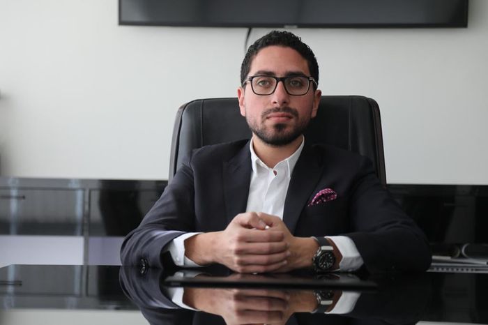 أسامة طارق رئيس القطاع التجاري بشركة مُدن للتطوير العقاري