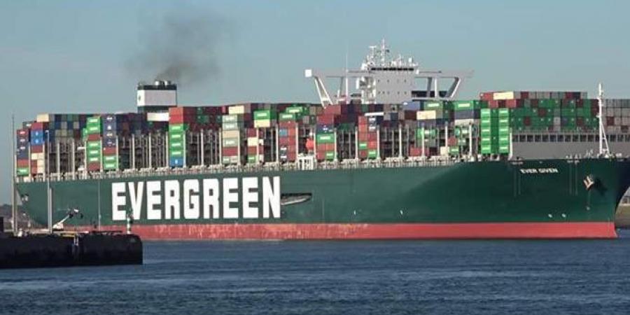 قناة السويس