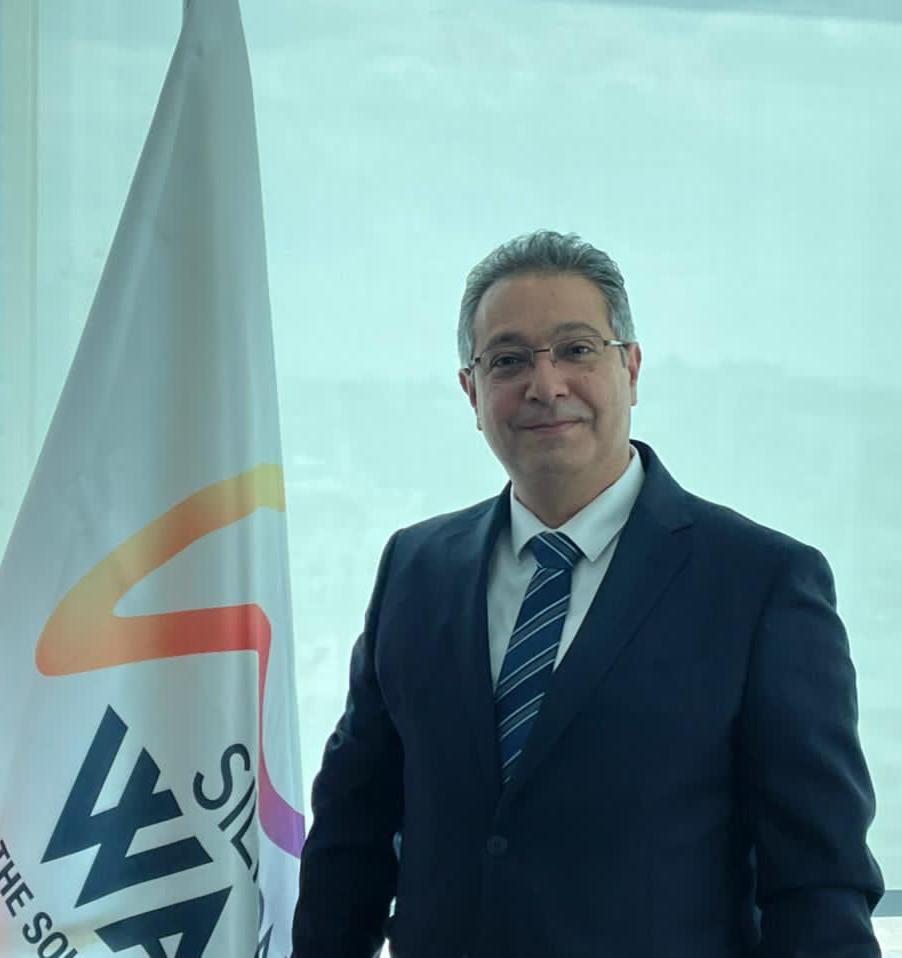 هاشم منسي الرئيس التنفيذي لشركة واحات السيليكون