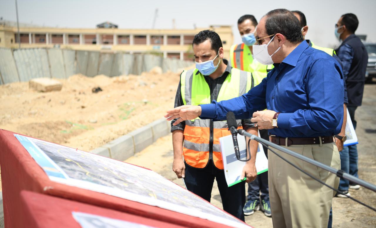 الرئيس السيسي يتفقد محاور شرق القاهرة