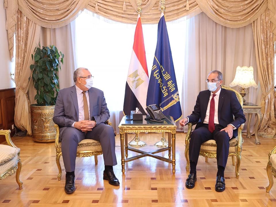 اجتماع وزير الاتصالات ووزير الزراعة