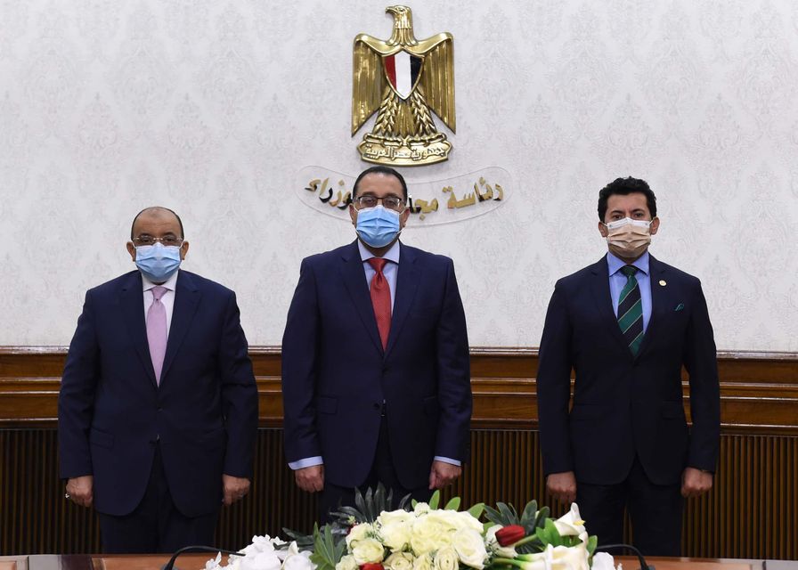 توقيع مذكرة مشروع عربات الطعام المتنقلة