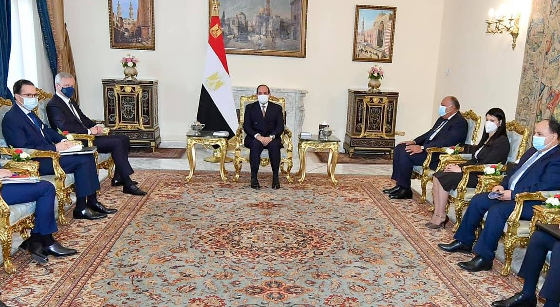 الرئيس السيسي خلال الاجتماع