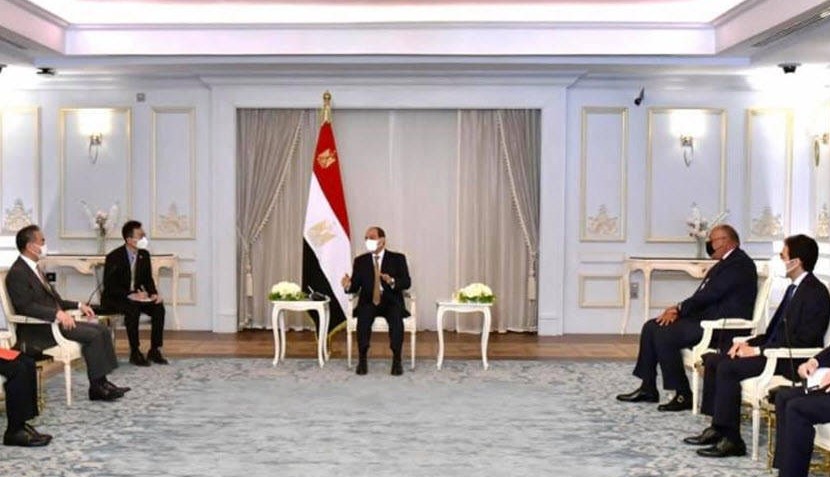 جانب من لقاء الرئيس السيسي مع وزير خارجية الصين
