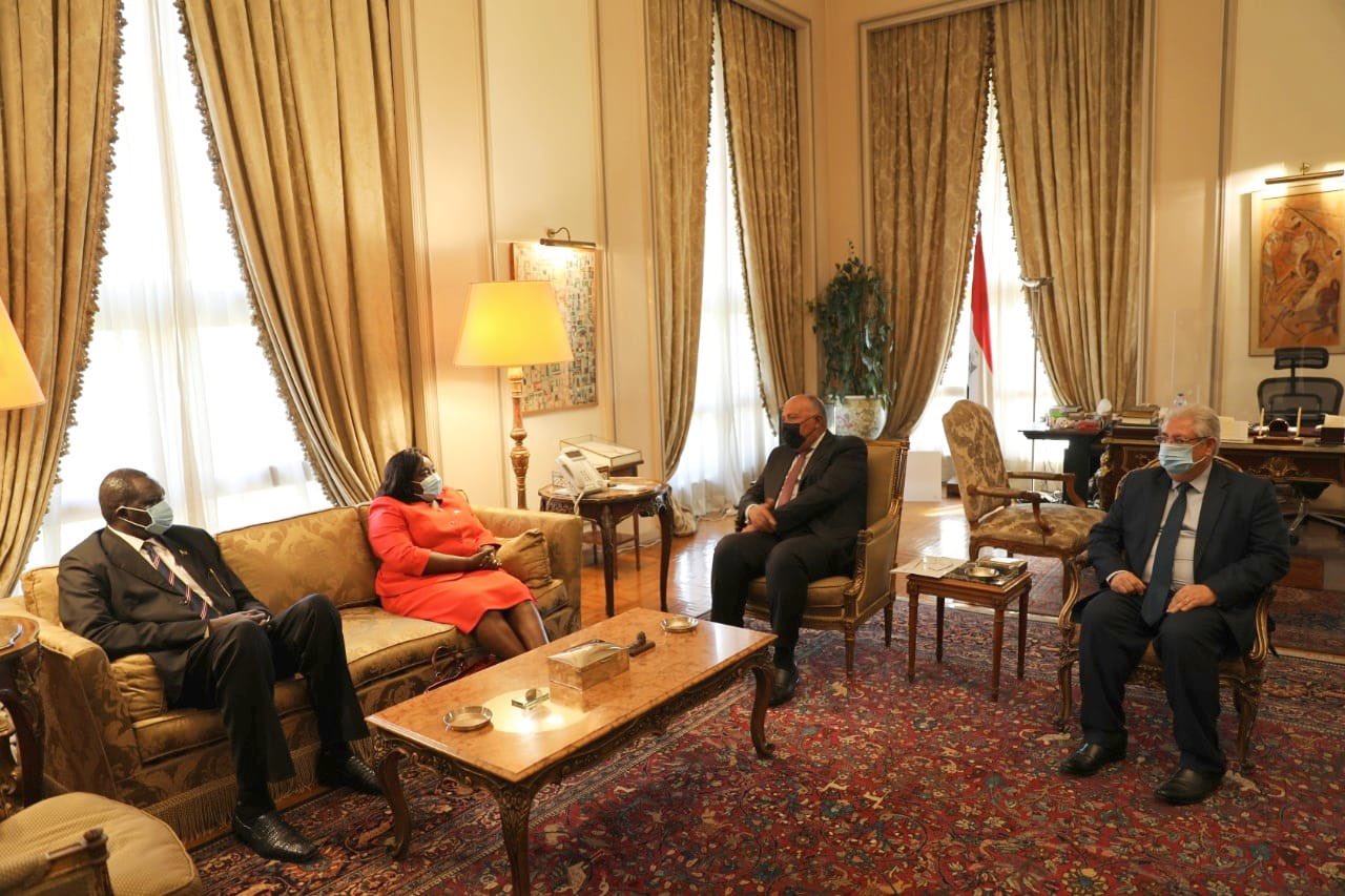 سامح شكرى يبحث مع وزيرة خارجية جنوب السودان