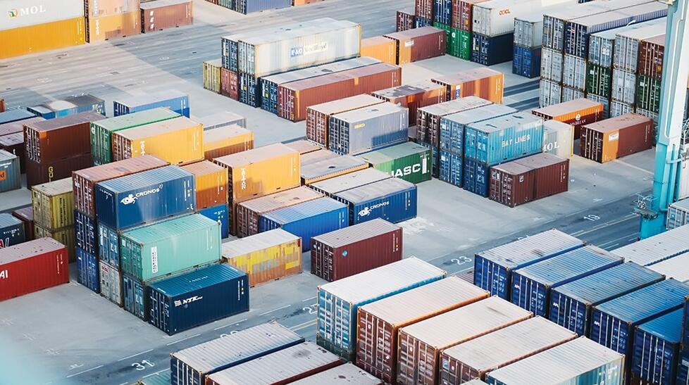 إتش إس بى سى