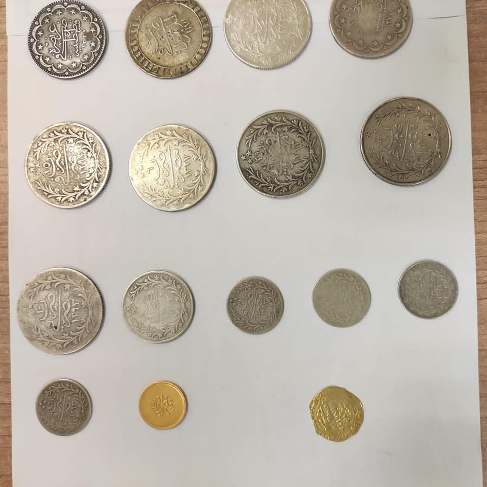 ضبط تهريب عملات اثرية