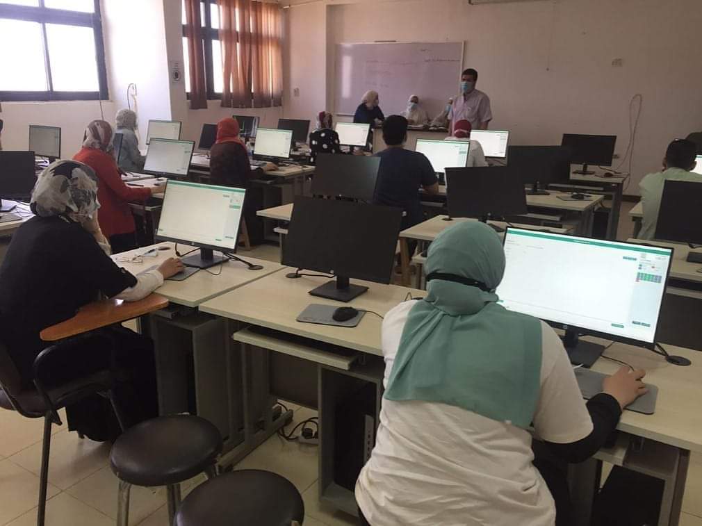 وزير التعليم العالي يعلن بدء تنسيق المرحلة الأولى للجامعات الخاصة