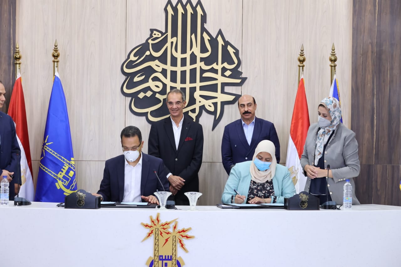 جانب من توقيع بروتوكولات التعاون