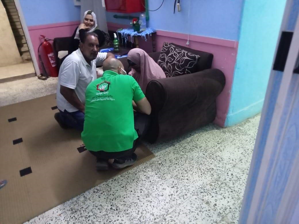 أطفال وكبار بلا مأوي