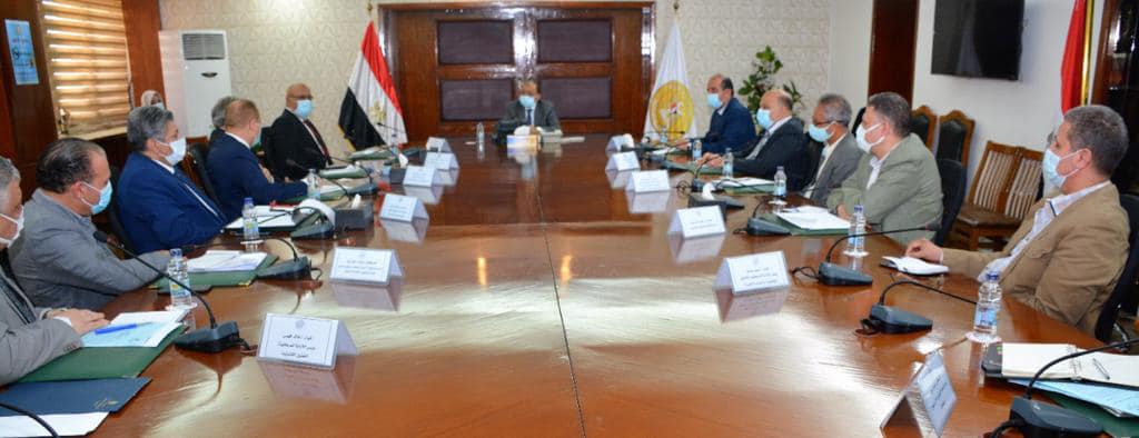 وزير التنمية المحلية