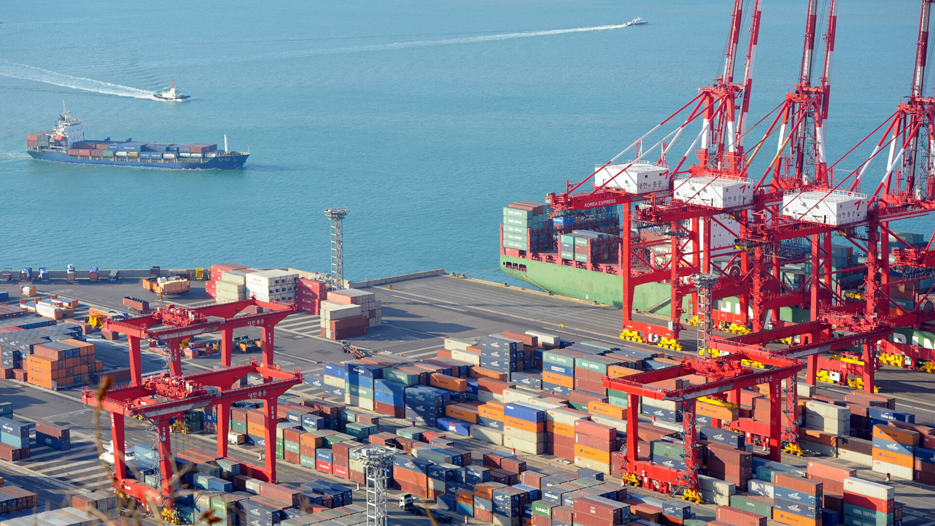 سلاسل التوريد العالمية