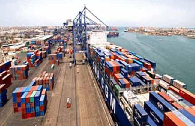 ميناء تجاري بمطروح