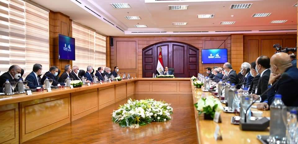 السيسي يوجه «الأعلى للجامعات» برعاية النوابغ وتطوير الأنشطة وربط البحث العلمي