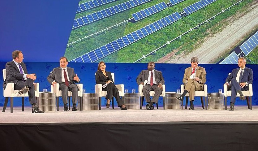 وزير البترول يلقي كلمته يمؤتمر البترول العالمي