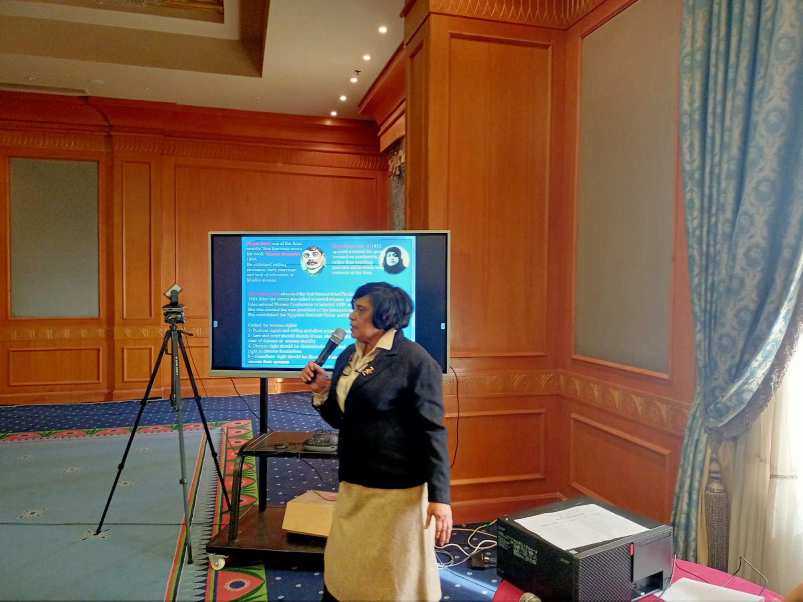 سهير قراعة الأستاذ بالمركز القومي لتكنولوجيا الإشعاع بهيئة الطاقة الذرية