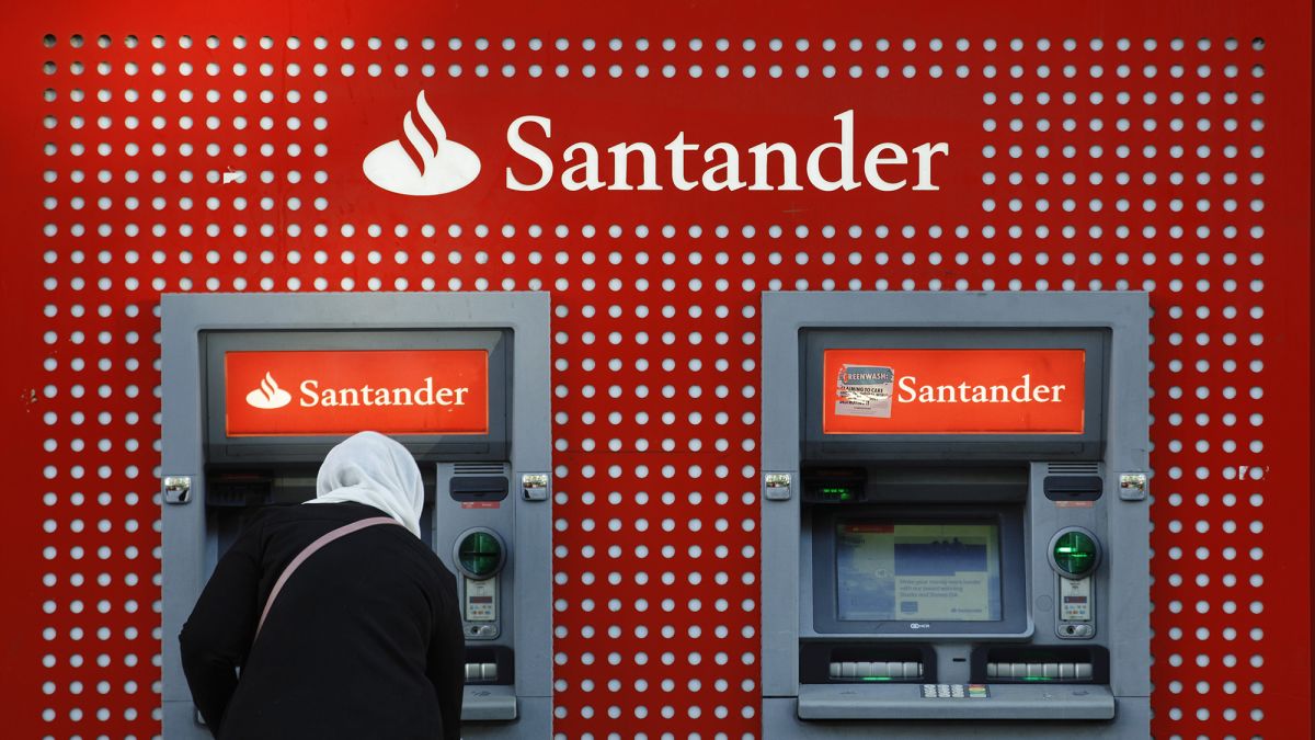 بنك ستاندرد البريطاني