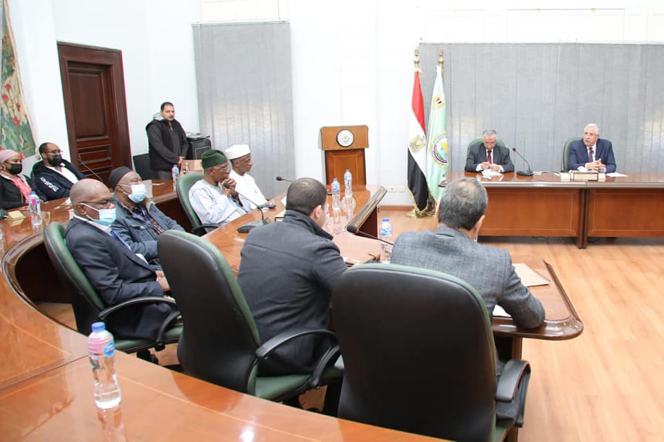 وزير الزراعة