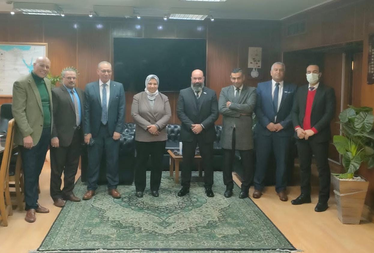 نقل الكهرباء توقع عقد إحلال الخط الهوائي «العامرية-مجمع الغزل» إلى كابلات أرضية بقيمة 67 مليون جنيه