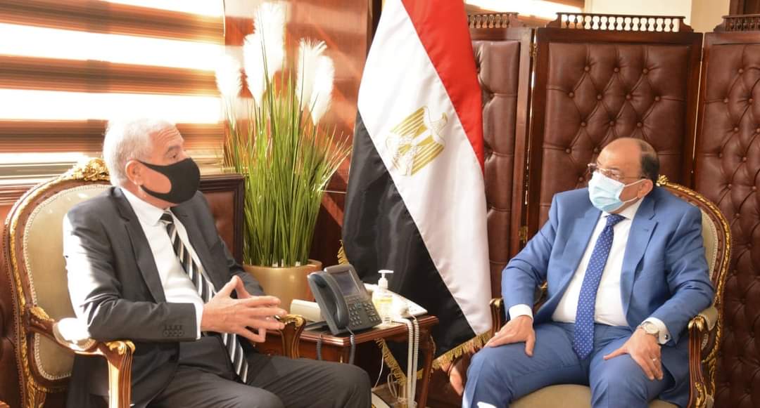 وزير التنمية المحلية