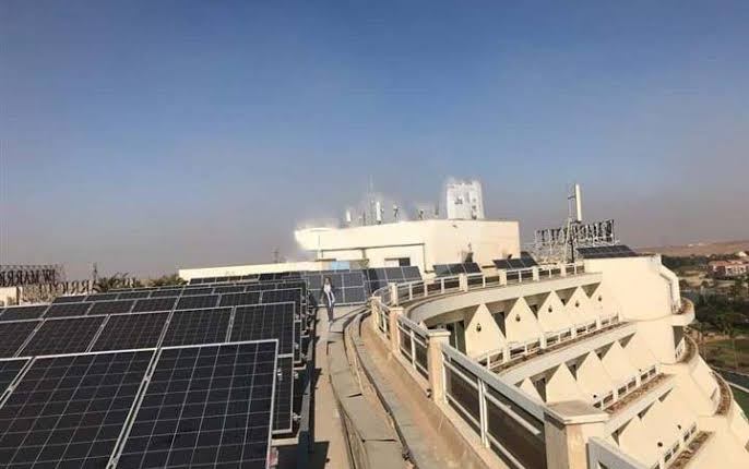 مصادر بالكهرباء: اجتمعنا أمس بفنادق شرم الشيخ لتركيب محطات شمسية وحوافز تشجيعيه قبل COP27