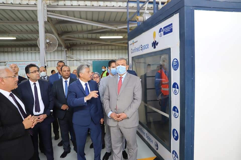 وزير القوي العاملة يتفقد مشروع مونوريل بالعاصمة الإدارية الجديدة