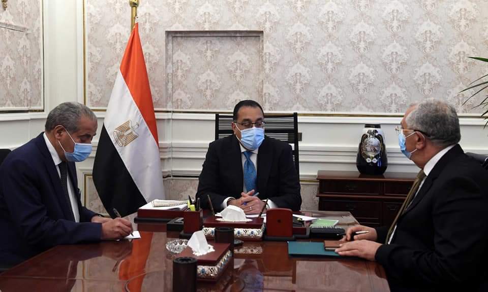 رئيس الوزراء يوجه بسرعة صرف المقابل المالي للتوريد بأسرع وقت