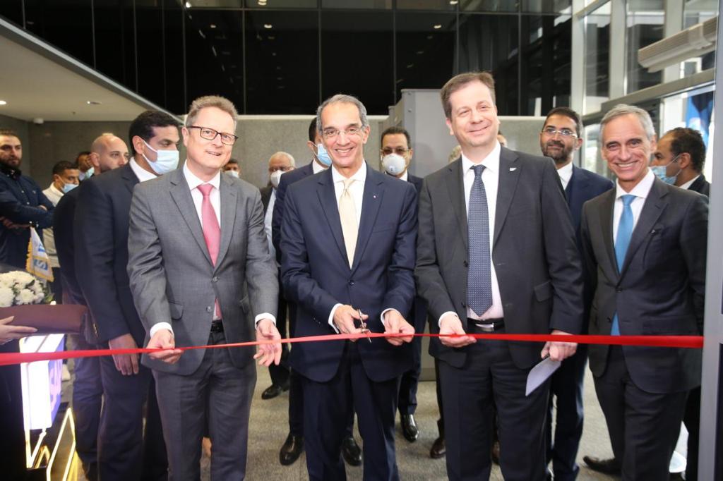 وزير الاتصالات يفتتح المقر الجديد لشركة “إس إيه بي SAP “ في مصر