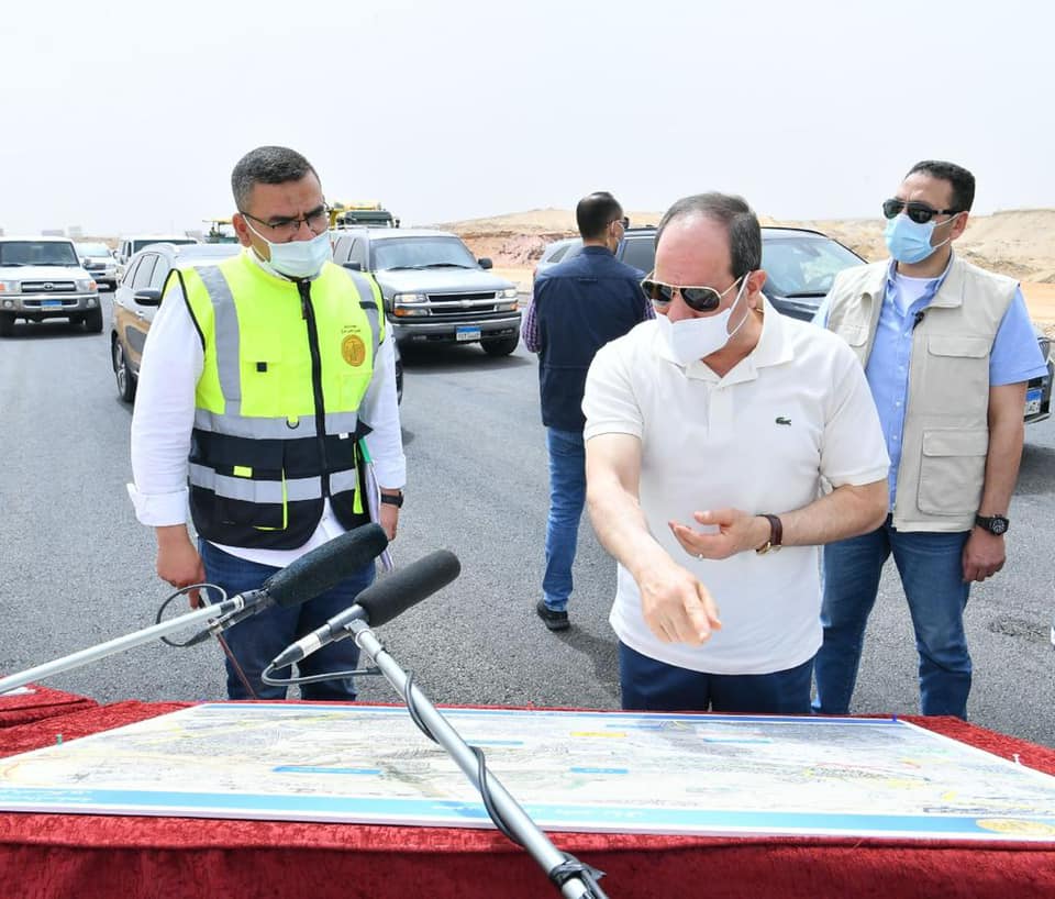 الرئيس السيسي خلال الجولة