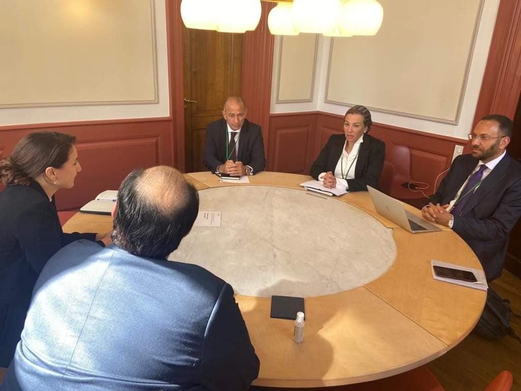 وزيرة البيئة