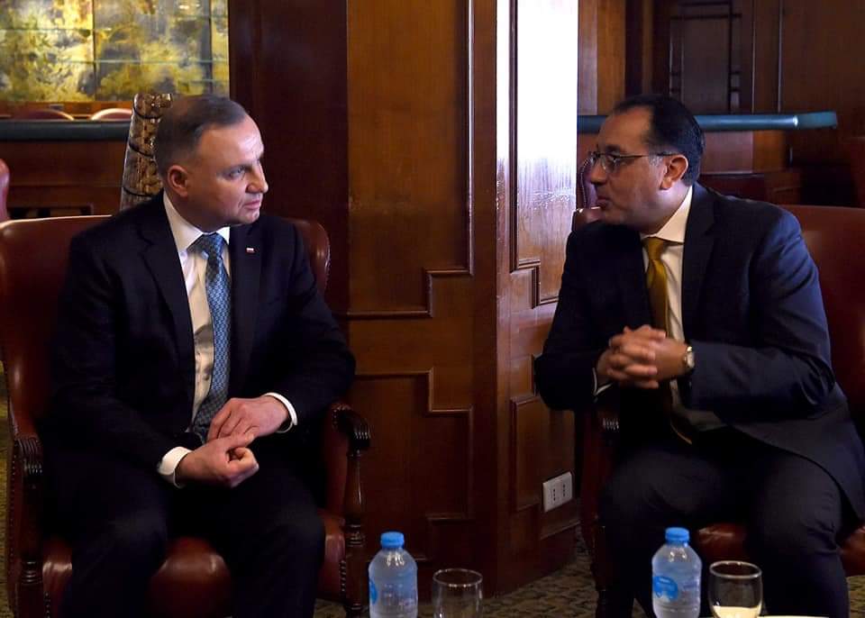 الرئيس البولندي: إعادة تشغيل خط طيران مباشر بين القاهرة ووارسو